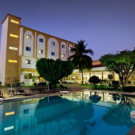 Dunia Hotel Bamako Centre Eksteriør billede