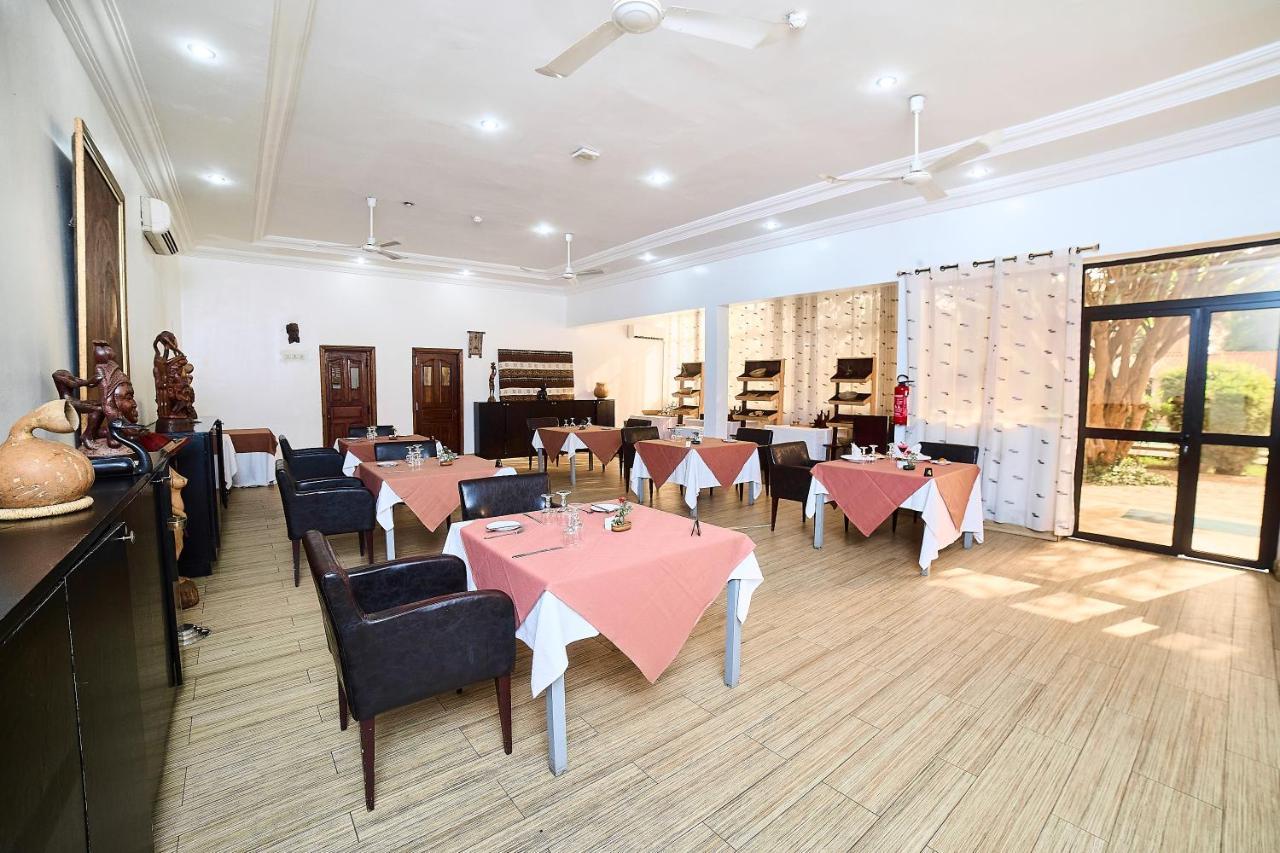 Dunia Hotel Bamako Centre Eksteriør billede