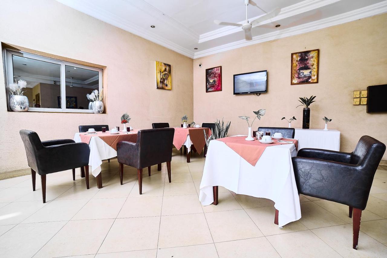 Dunia Hotel Bamako Centre Eksteriør billede